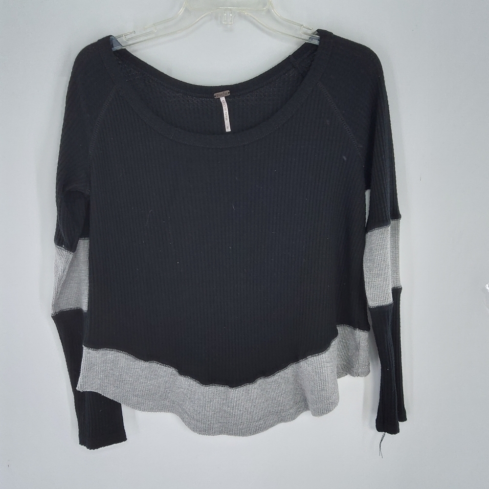 POOF JERSEY KNIT STRIPED SWEATER SMALL